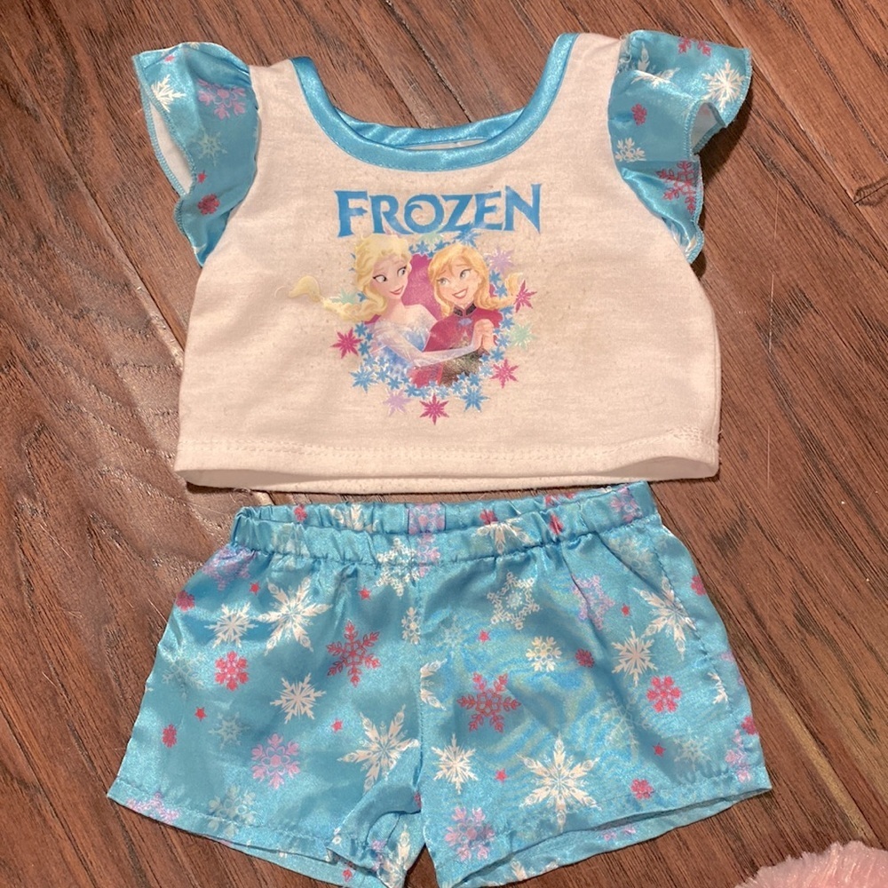 Build-A-Bear Frozen Elsa & Anna Turquoise White pajama sleep set shirt & shorts - Picture 4 of 8